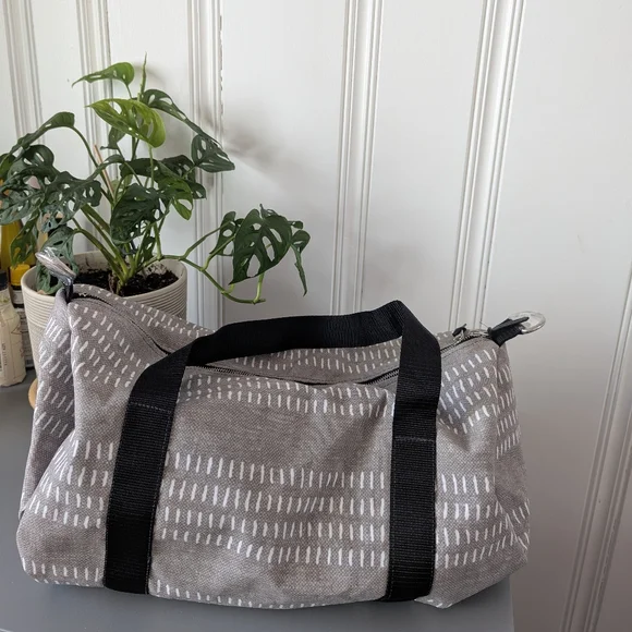 Gray Patterned Canvas Duffle Bag - Picture 2 of 15